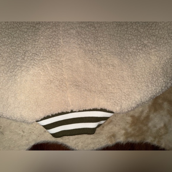 MABLE PARKER FLUFFY SHEARED
VARSITY JACKET - TAUPE S NWOT WINTER CASUAL SPORTY - Picture 6 of 11